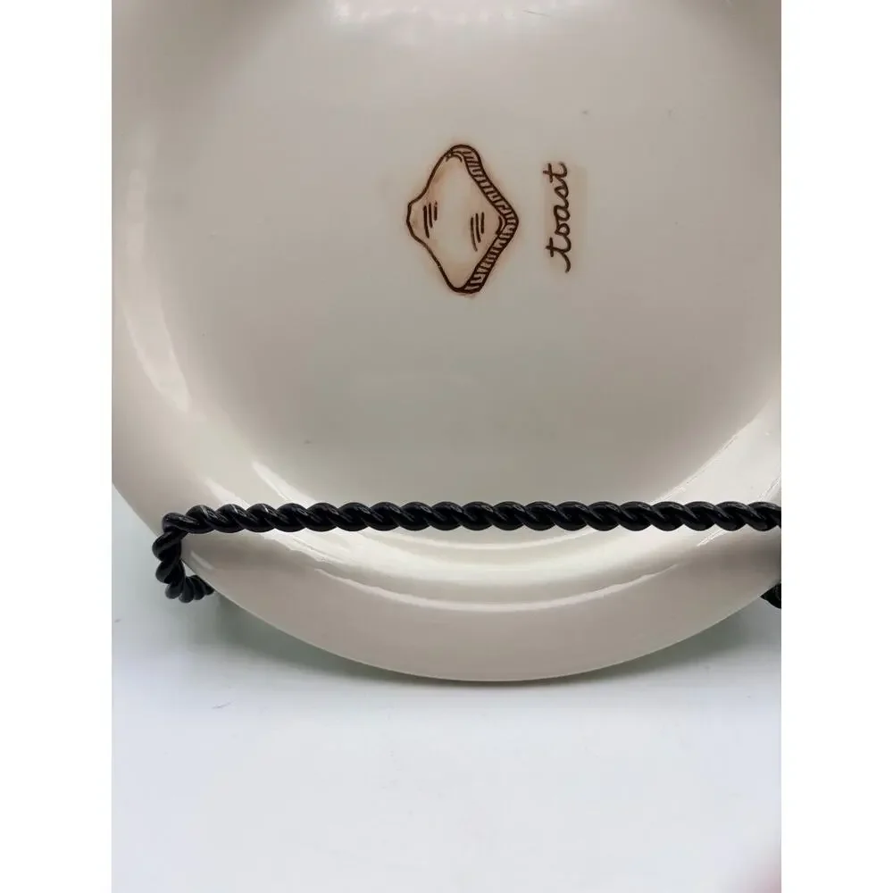 Williams Sonoma breakfast plate. No damage.